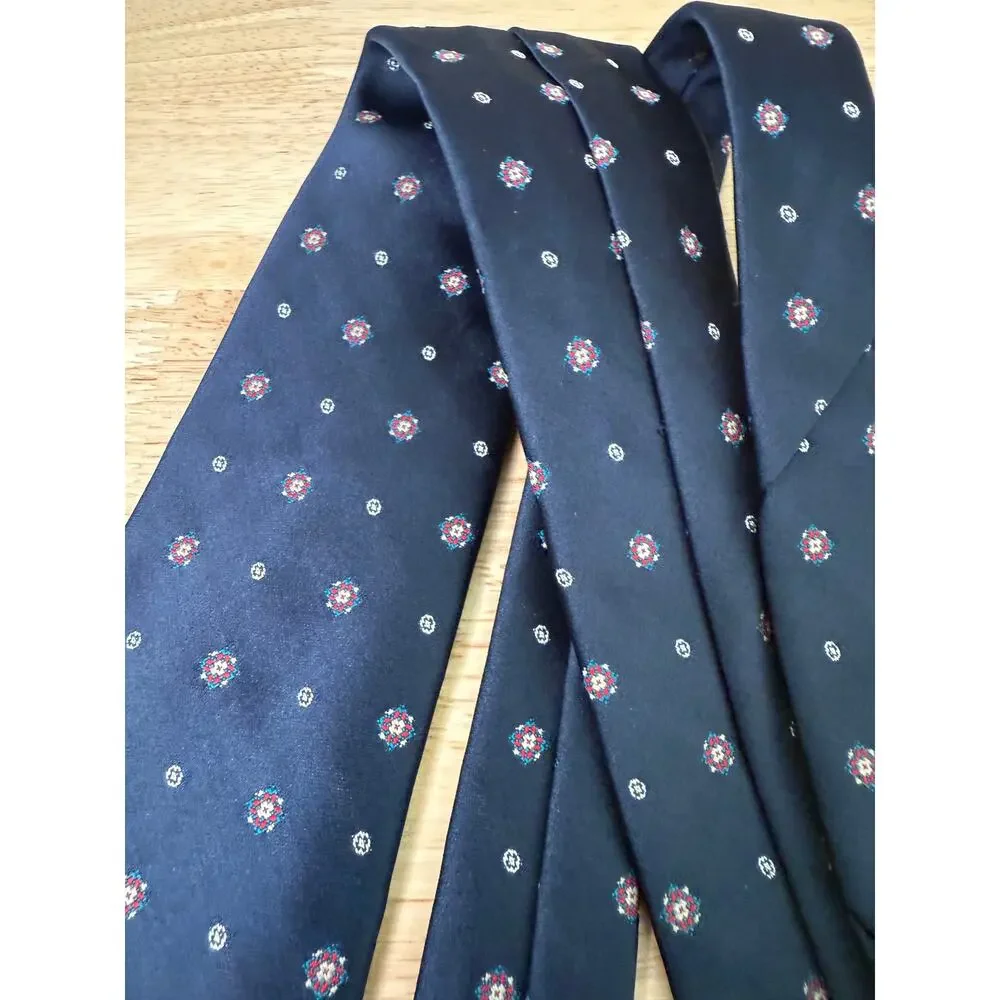 Gian Paolo Italy Men's Neck Tie Navy Blue Red Geometric